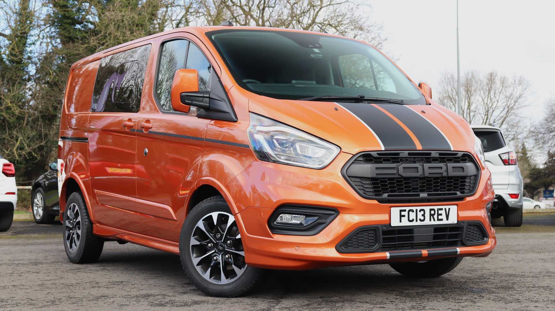 Main listing image - Ford Transit Custom