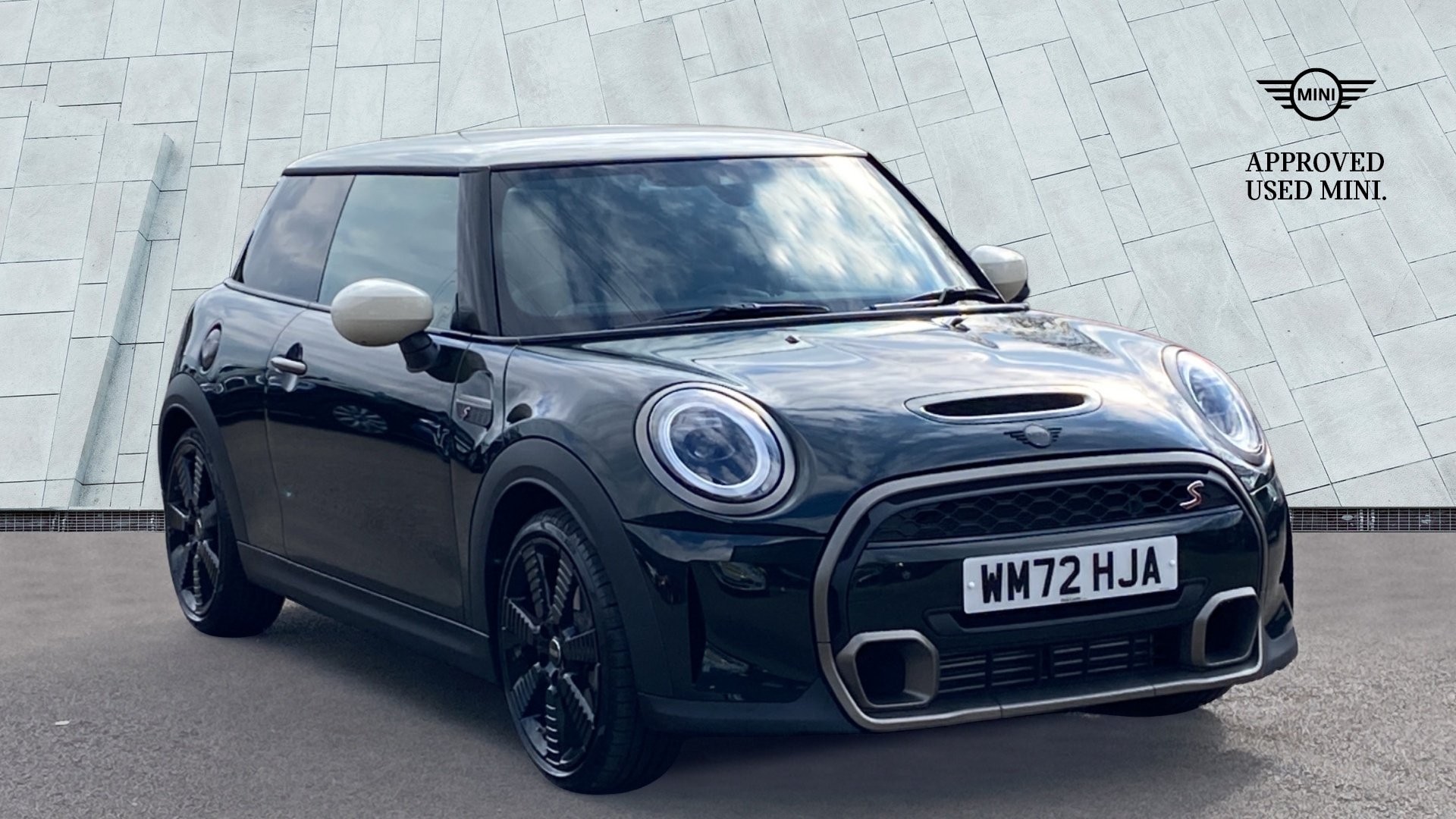 Main listing image - MINI Hatchback