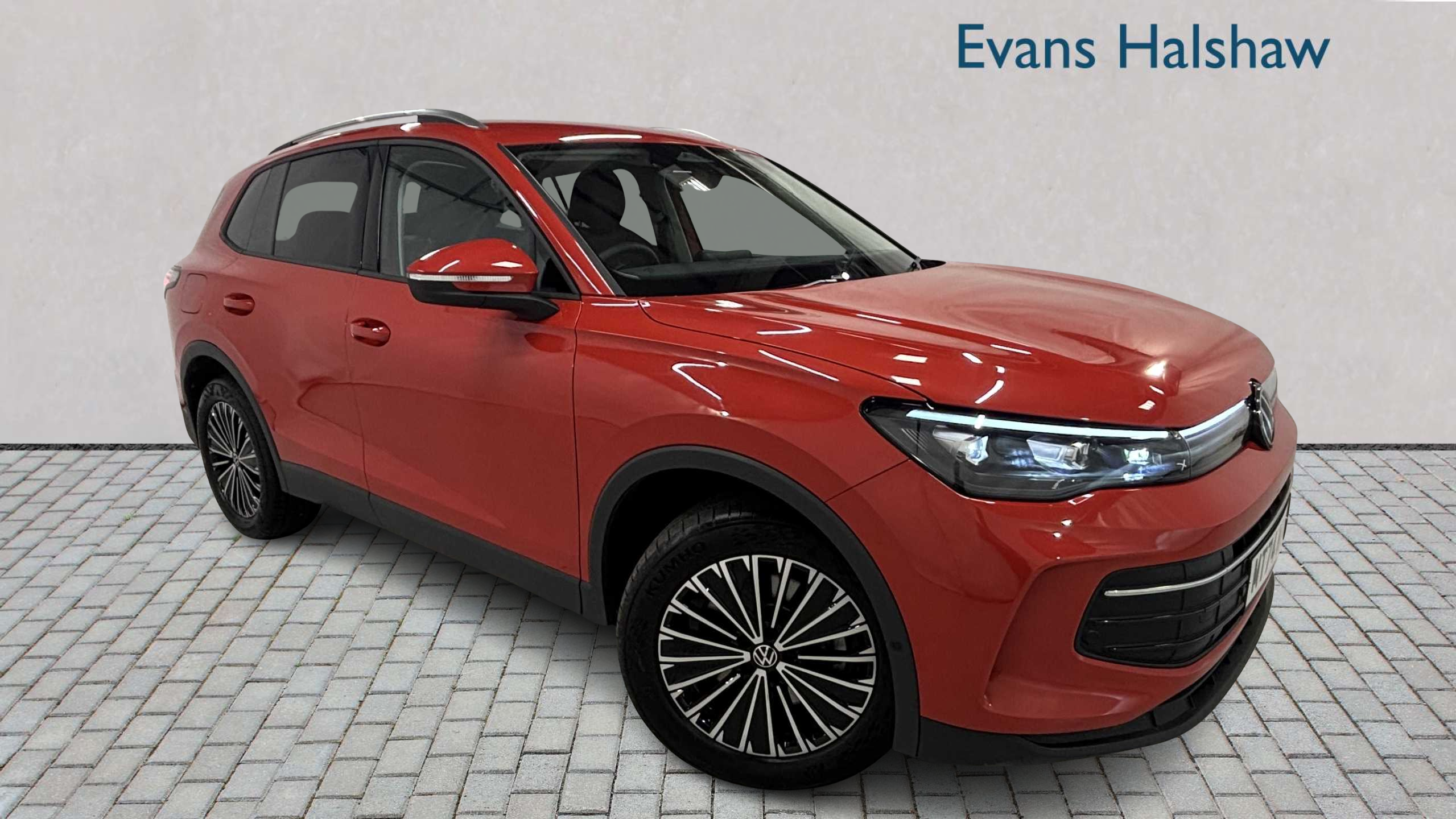 Main listing image - Volkswagen Tiguan