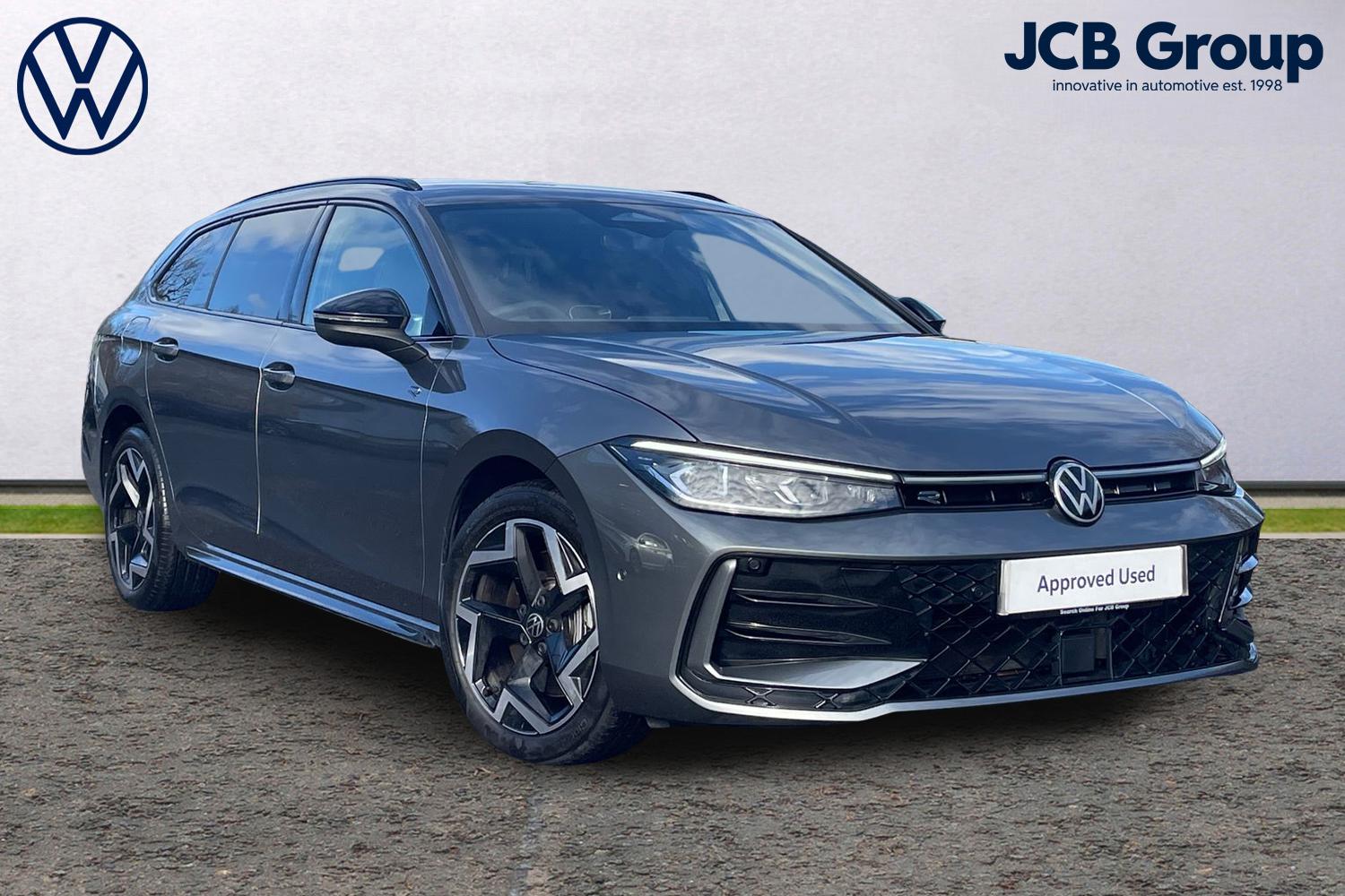 Main listing image - Volkswagen Passat Estate