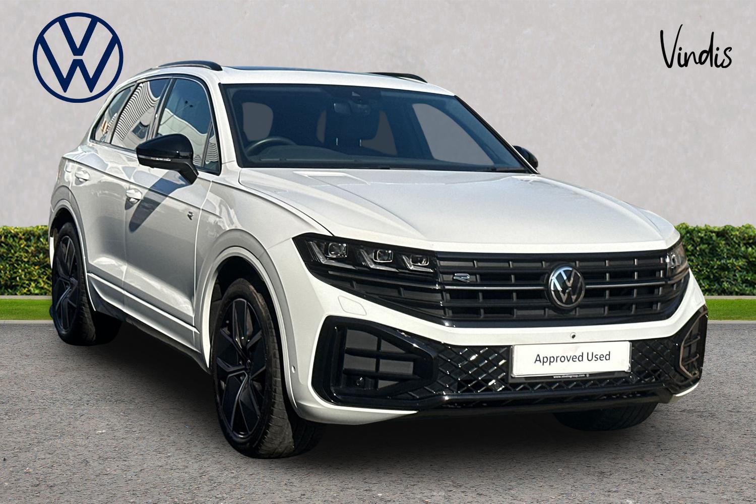 Main listing image - Volkswagen Touareg