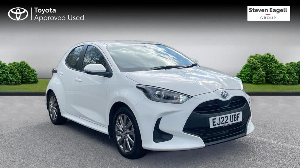 Main listing image - Toyota Yaris