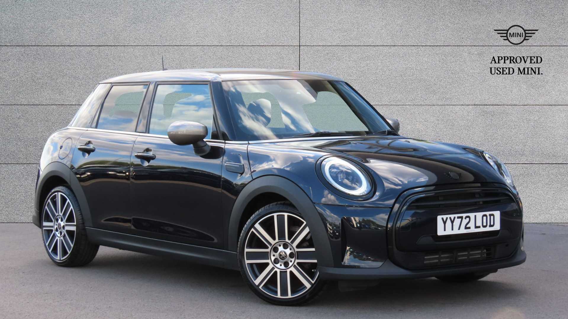 Main listing image - MINI Hatchback 5dr