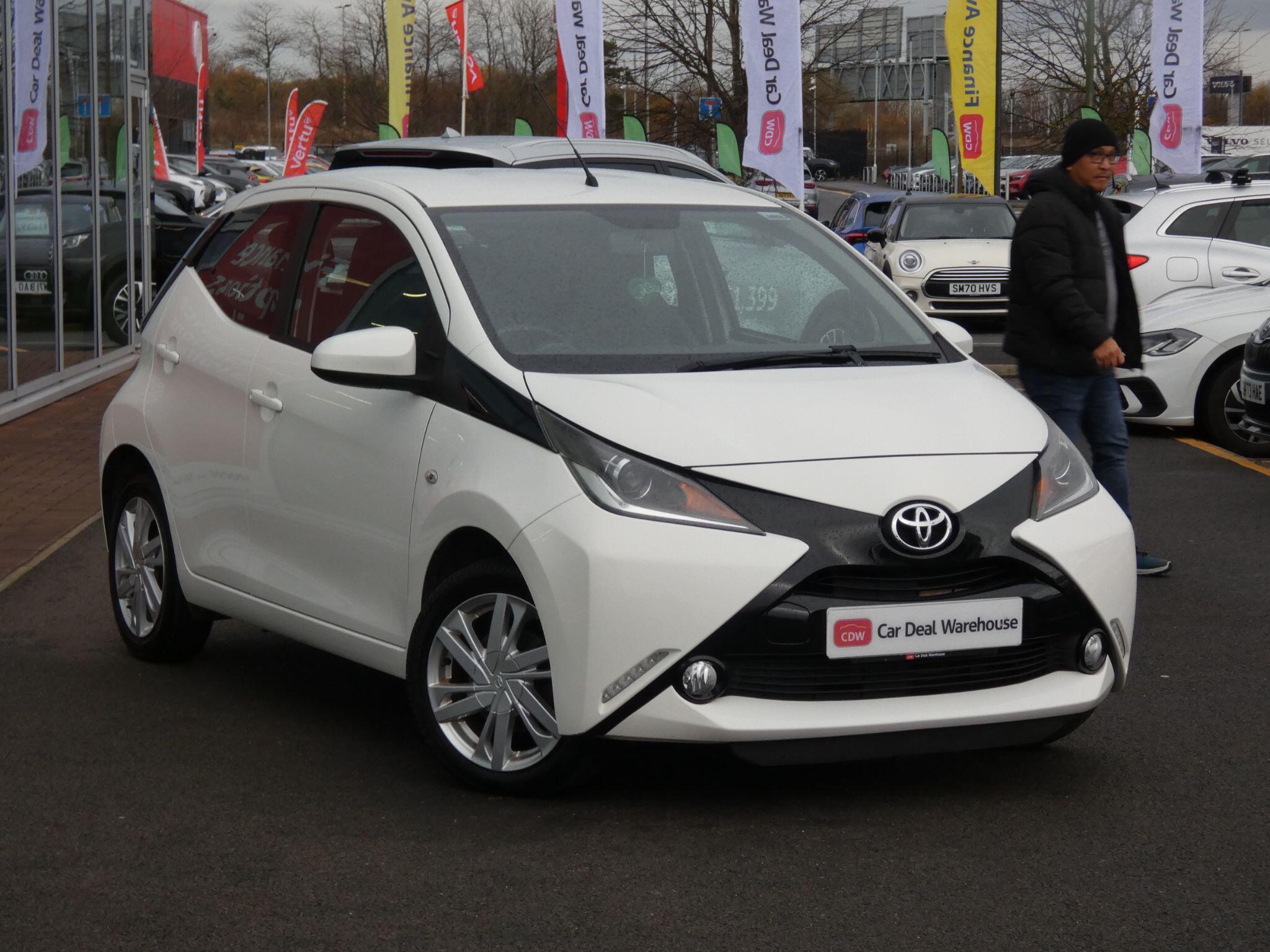 Main listing image - Toyota Aygo