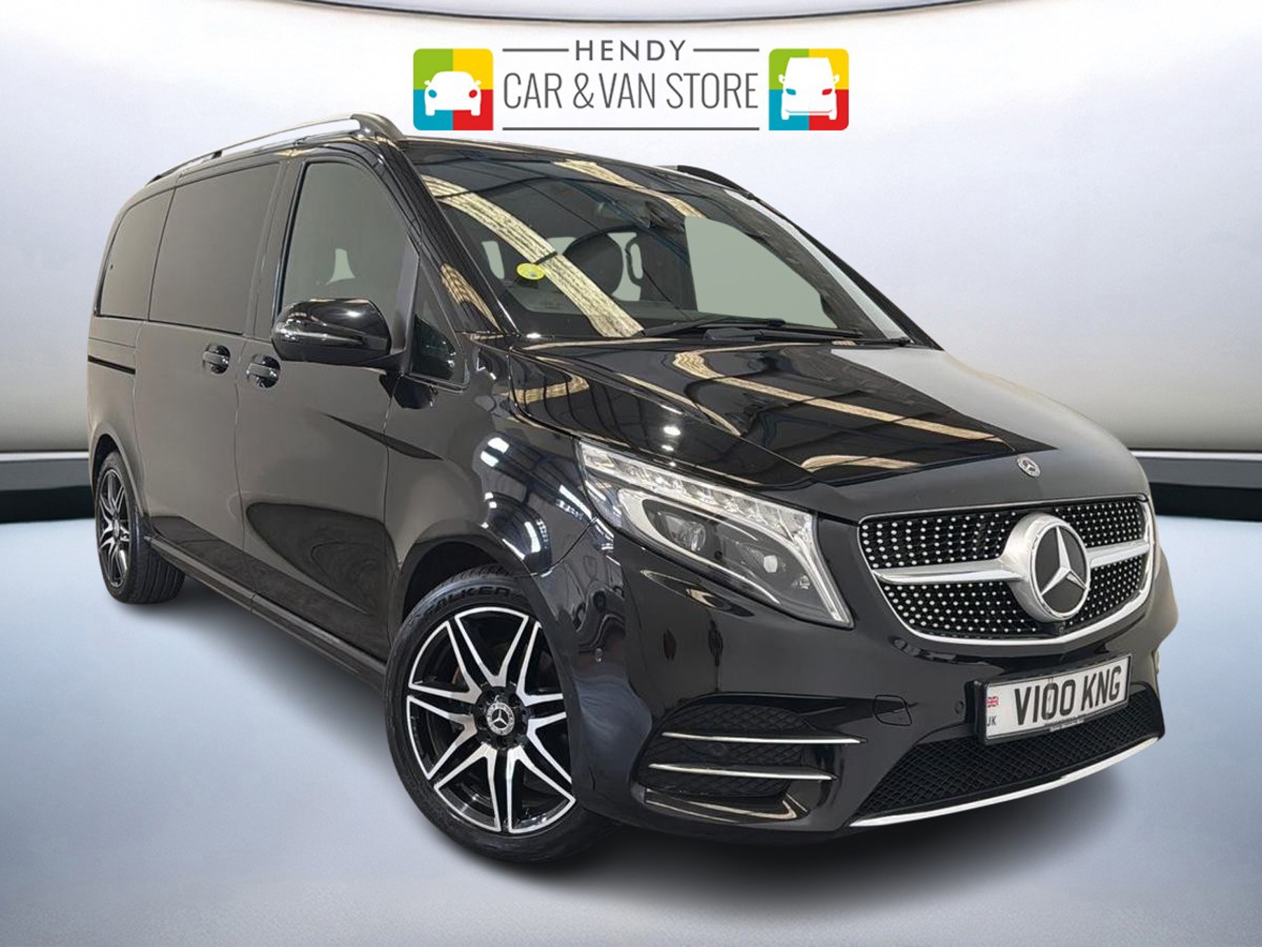 Main listing image - Mercedes-Benz V-Class