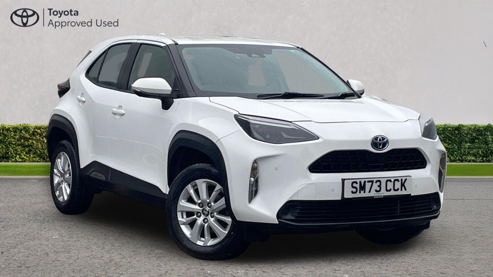 Main listing image - Toyota Yaris Cross