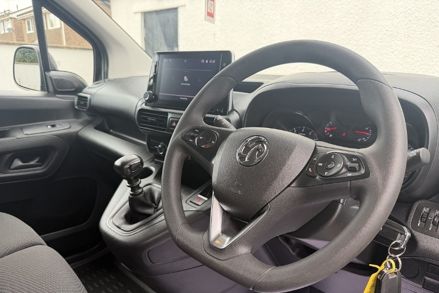 Main listing image - Vauxhall Combo Cargo