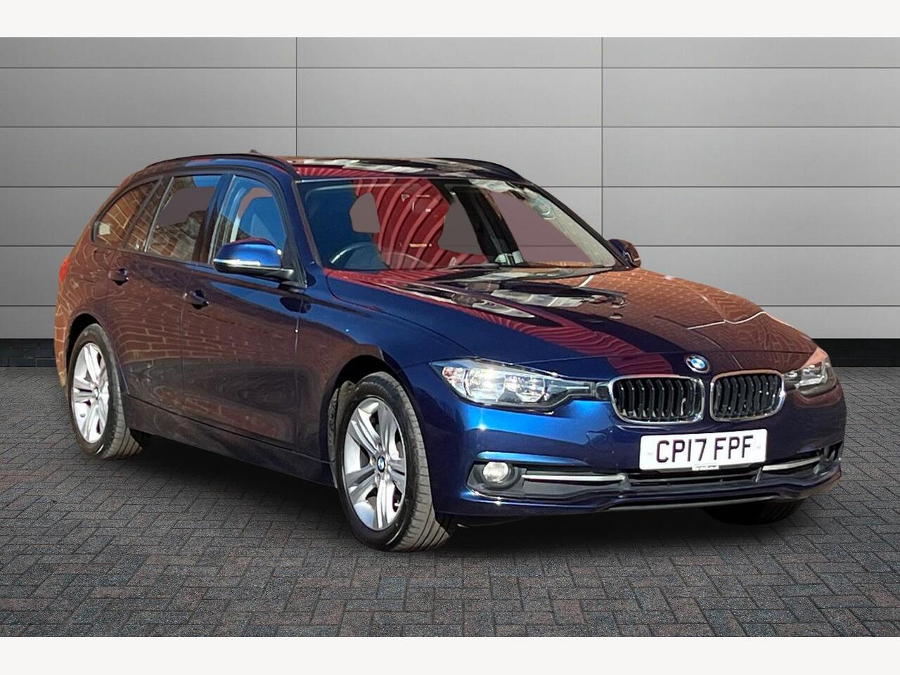 Main listing image - BMW 3 Series Touring