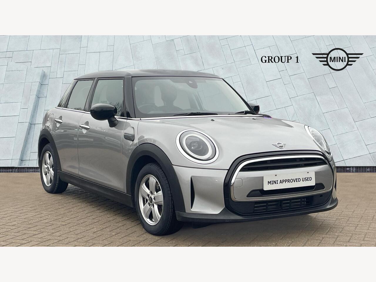 Main listing image - MINI Hatchback 5dr