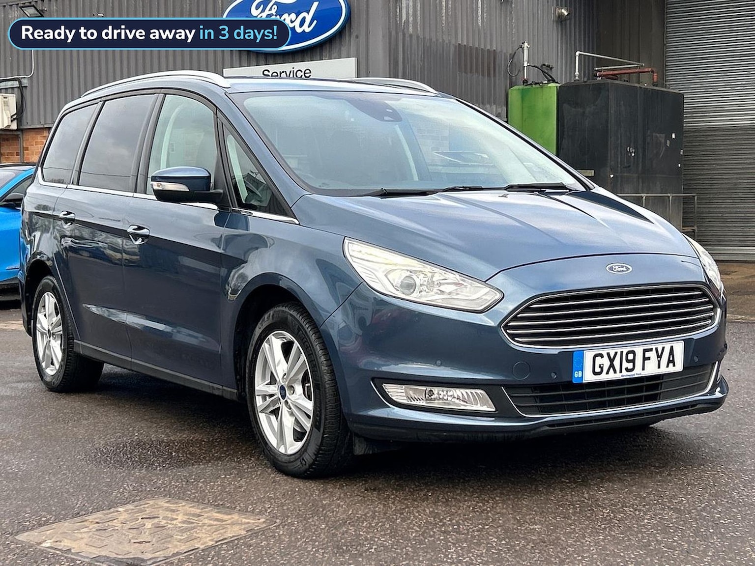 Main listing image - Ford Galaxy