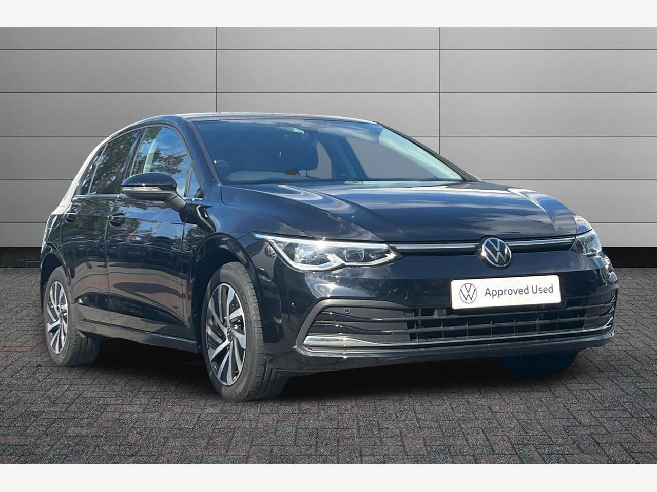 Main listing image - Volkswagen Golf