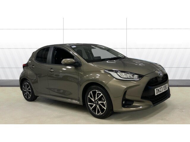 Main listing image - Toyota Yaris