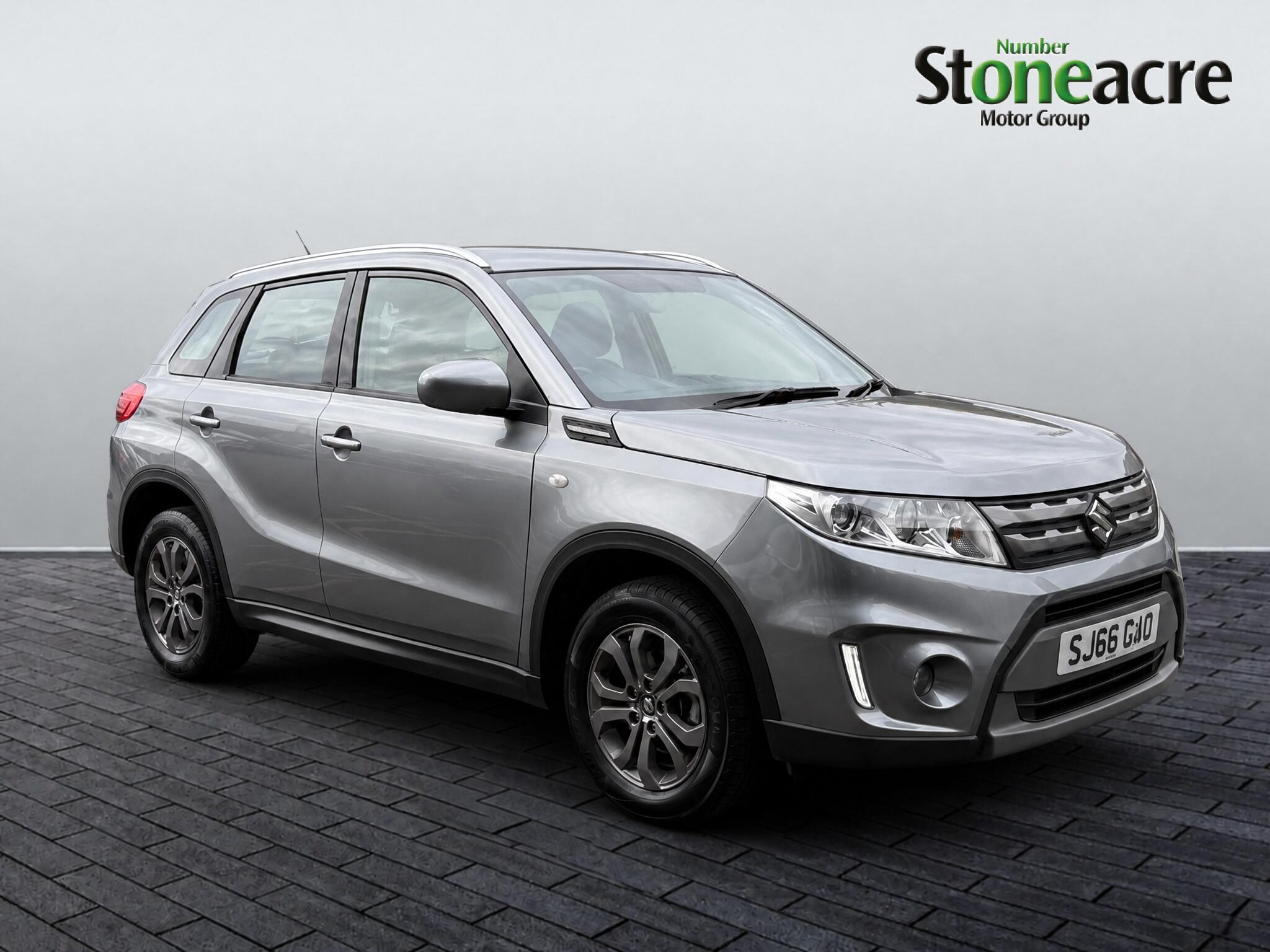 Main listing image - Suzuki Vitara