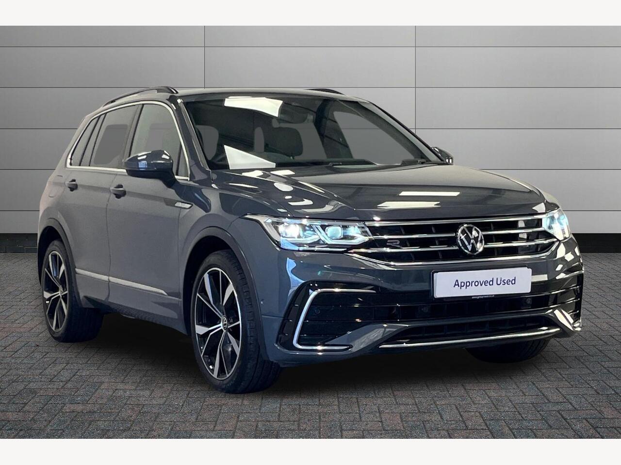 Main listing image - Volkswagen Tiguan