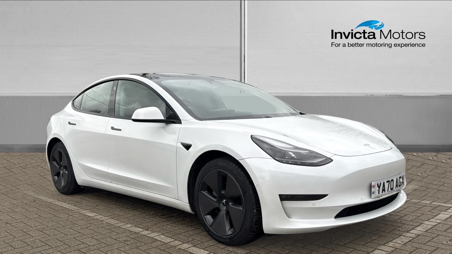 Main listing image - Tesla Model 3