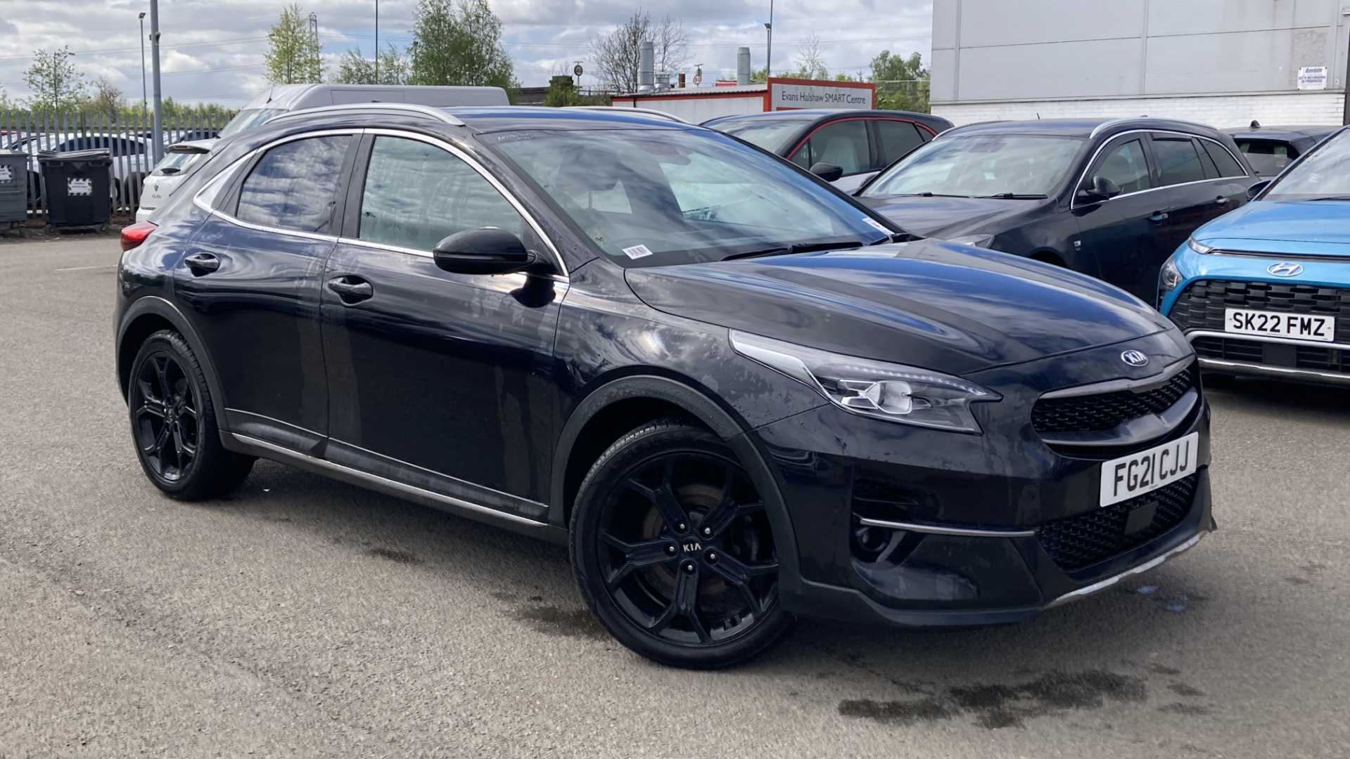 Main listing image - Kia XCeed