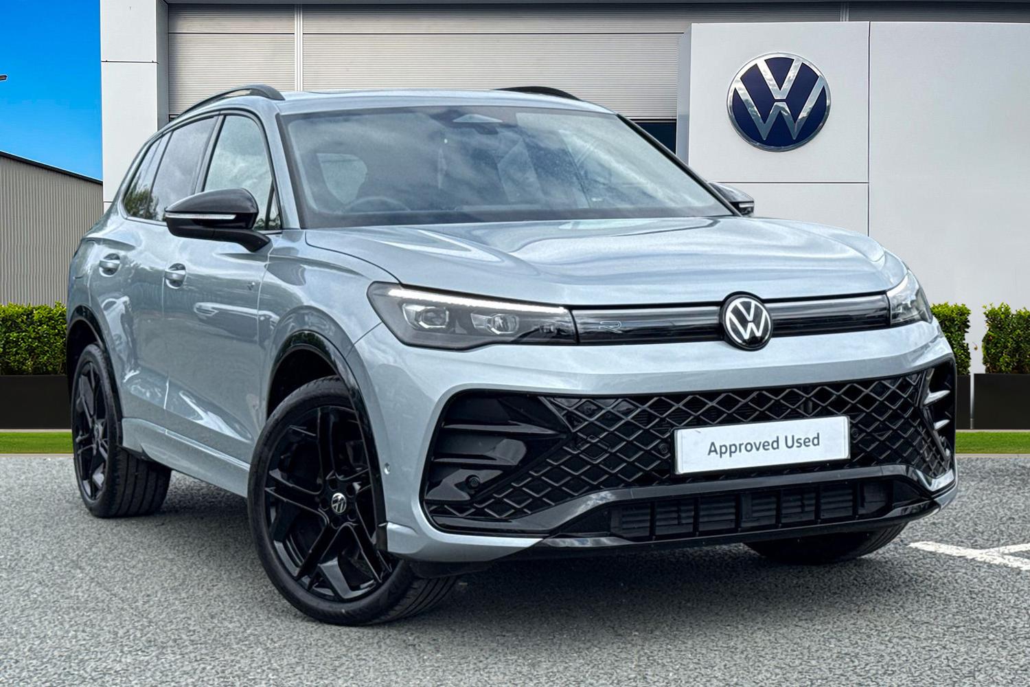 Main listing image - Volkswagen Tiguan