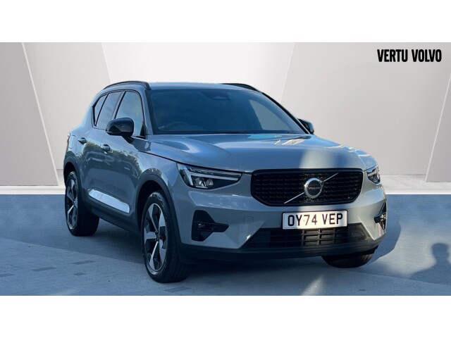 Main listing image - Volvo XC40