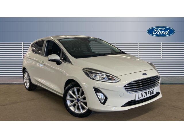 Main listing image - Ford Fiesta