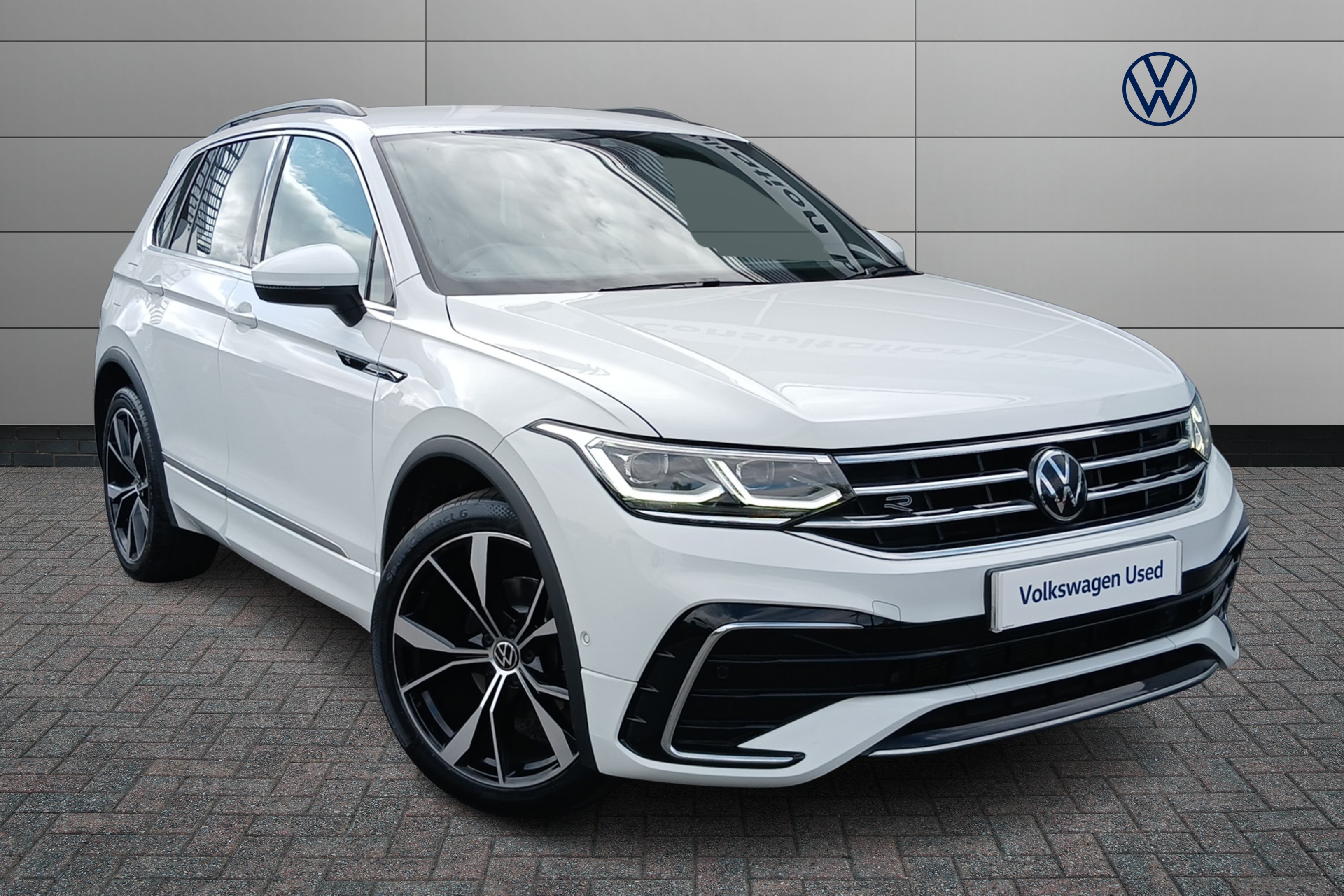 Main listing image - Volkswagen Tiguan