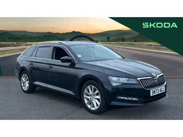 Main listing image - Skoda Superb