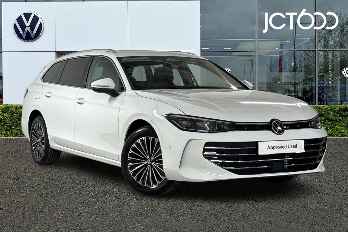 Main listing image - Volkswagen Passat