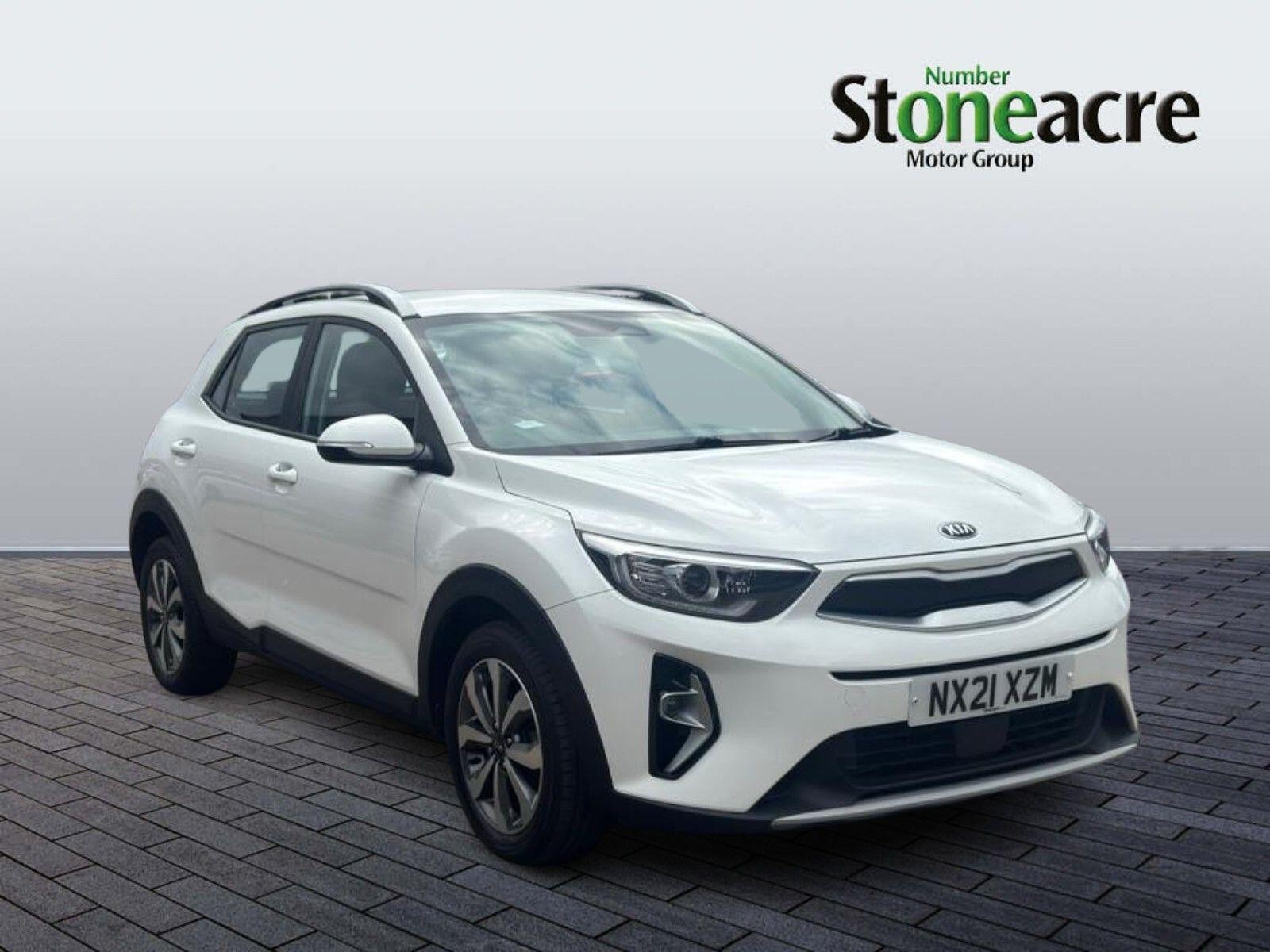 Main listing image - Kia Stonic