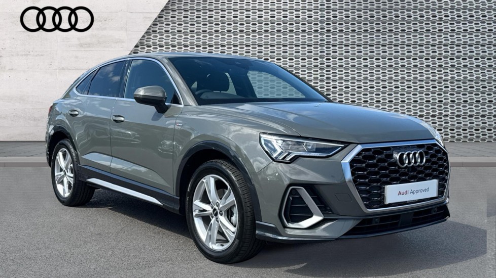 Main listing image - Audi Q3