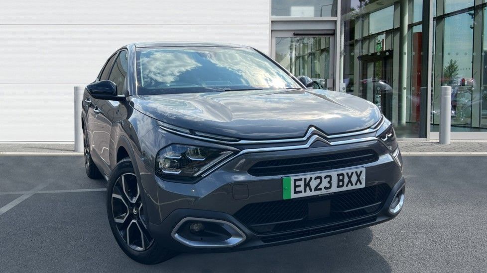 Main listing image - Citroen C4 X