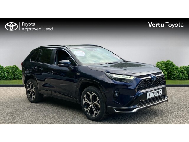 Main listing image - Toyota RAV4