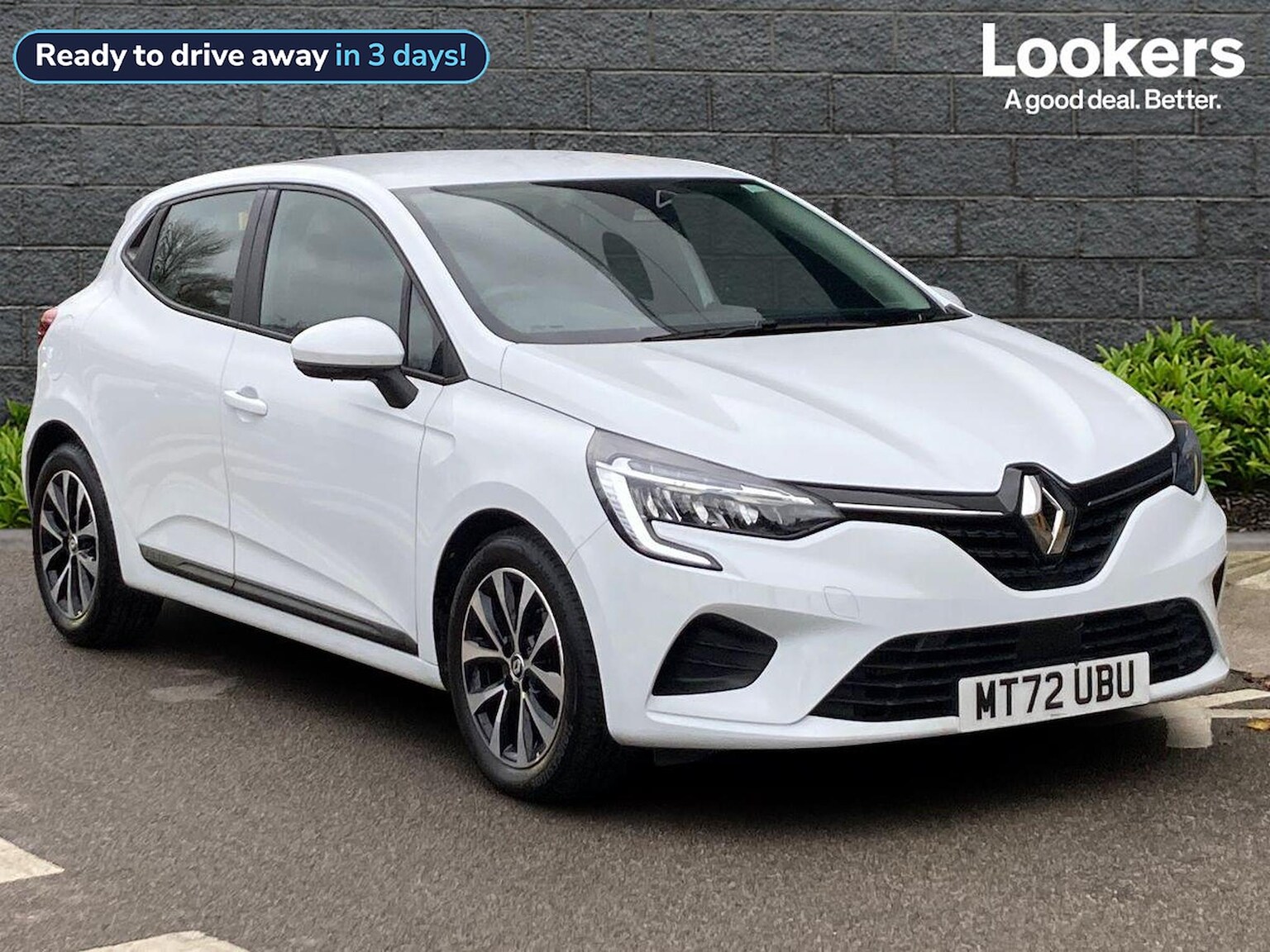 Main listing image - Renault Clio