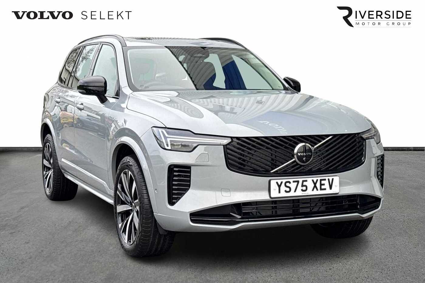 Main listing image - Volvo XC90