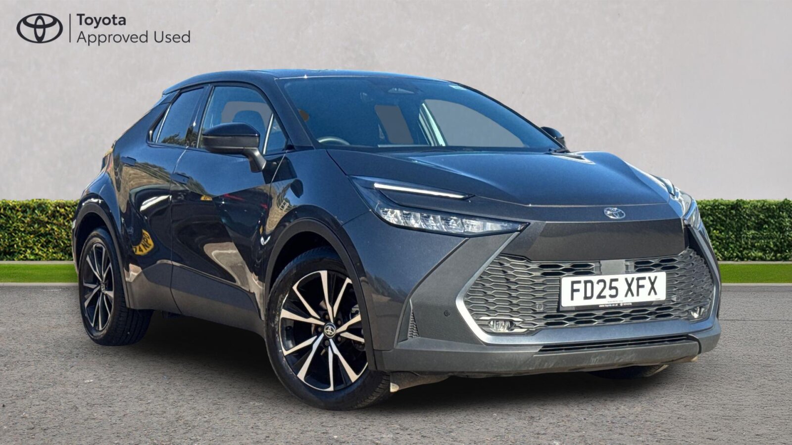 Main listing image - Toyota C-HR