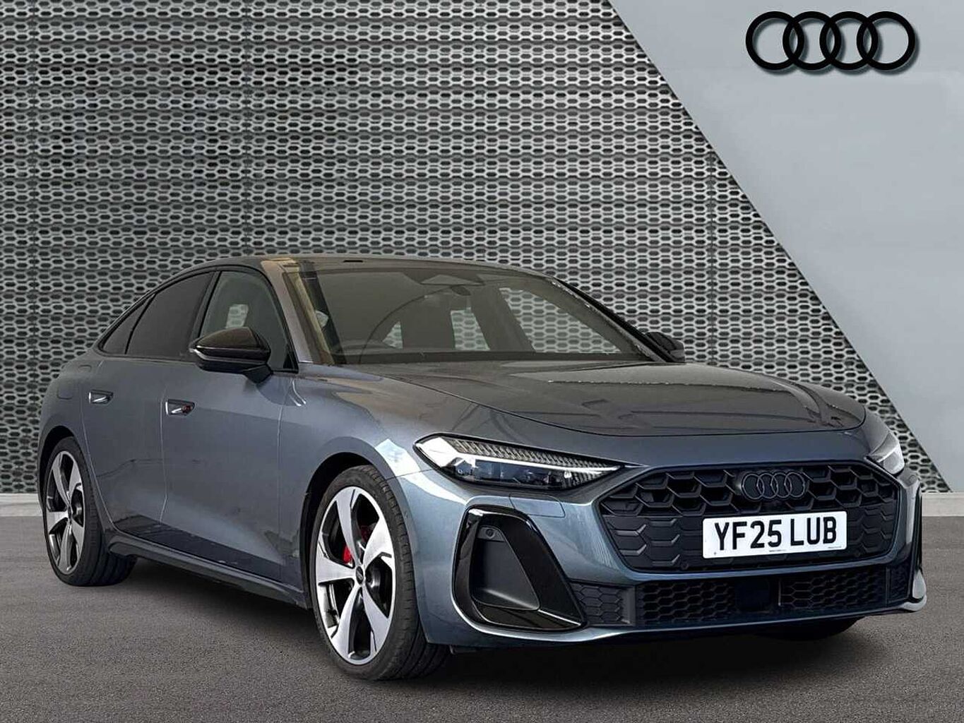 Main listing image - Audi A5