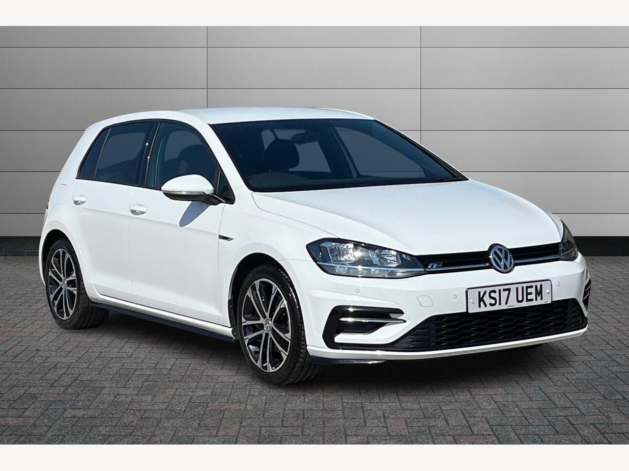 Main listing image - Volkswagen Golf