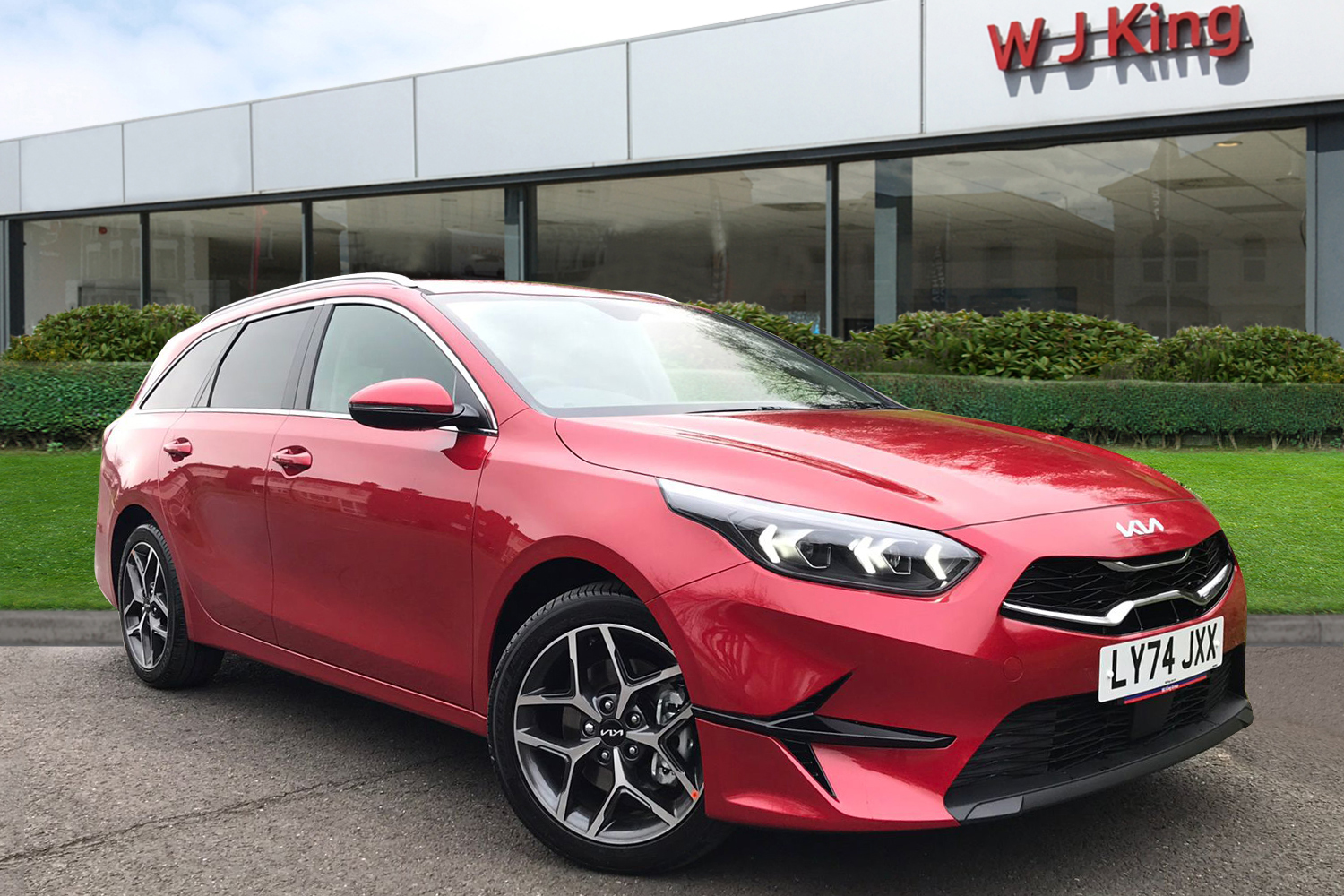 Main listing image - Kia Ceed SW