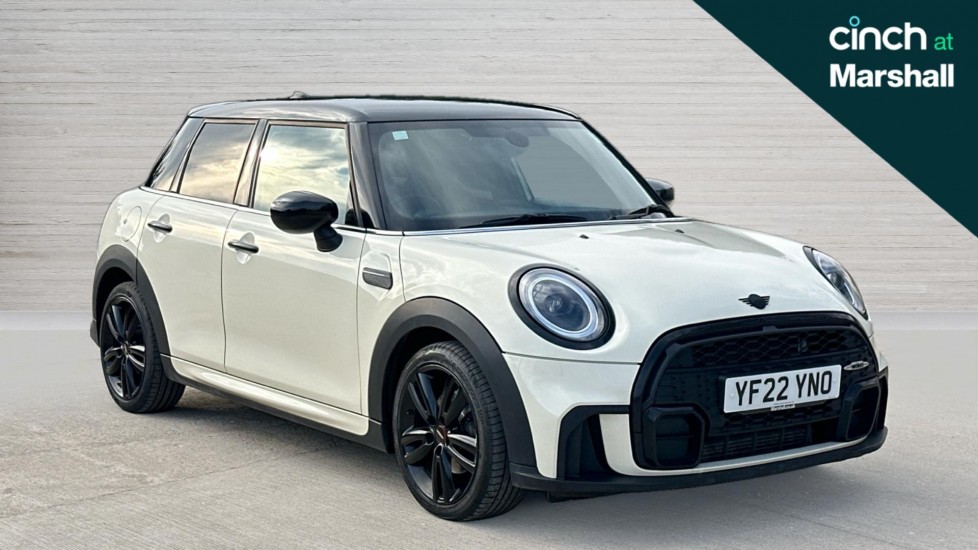 Main listing image - MINI Hatchback 5dr