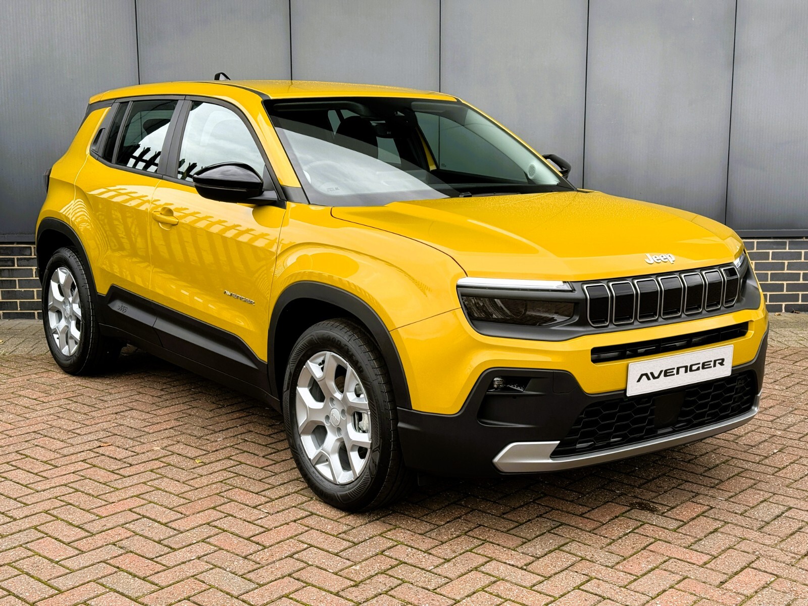 Main listing image - Jeep Avenger