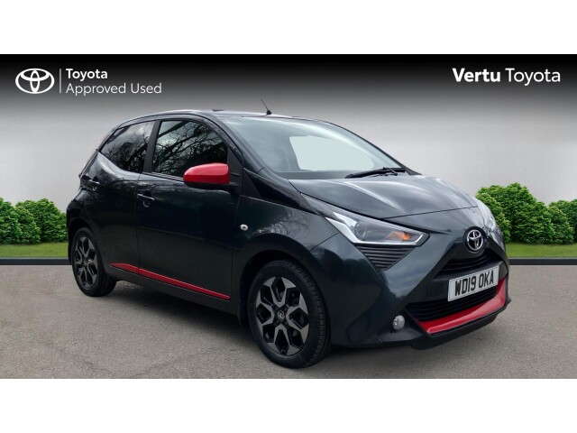 Main listing image - Toyota Aygo