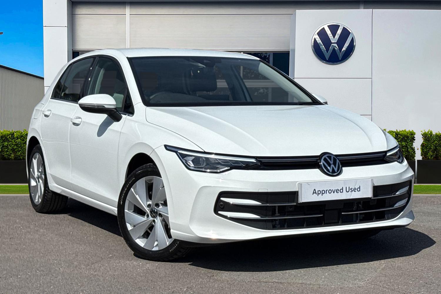 Main listing image - Volkswagen Golf