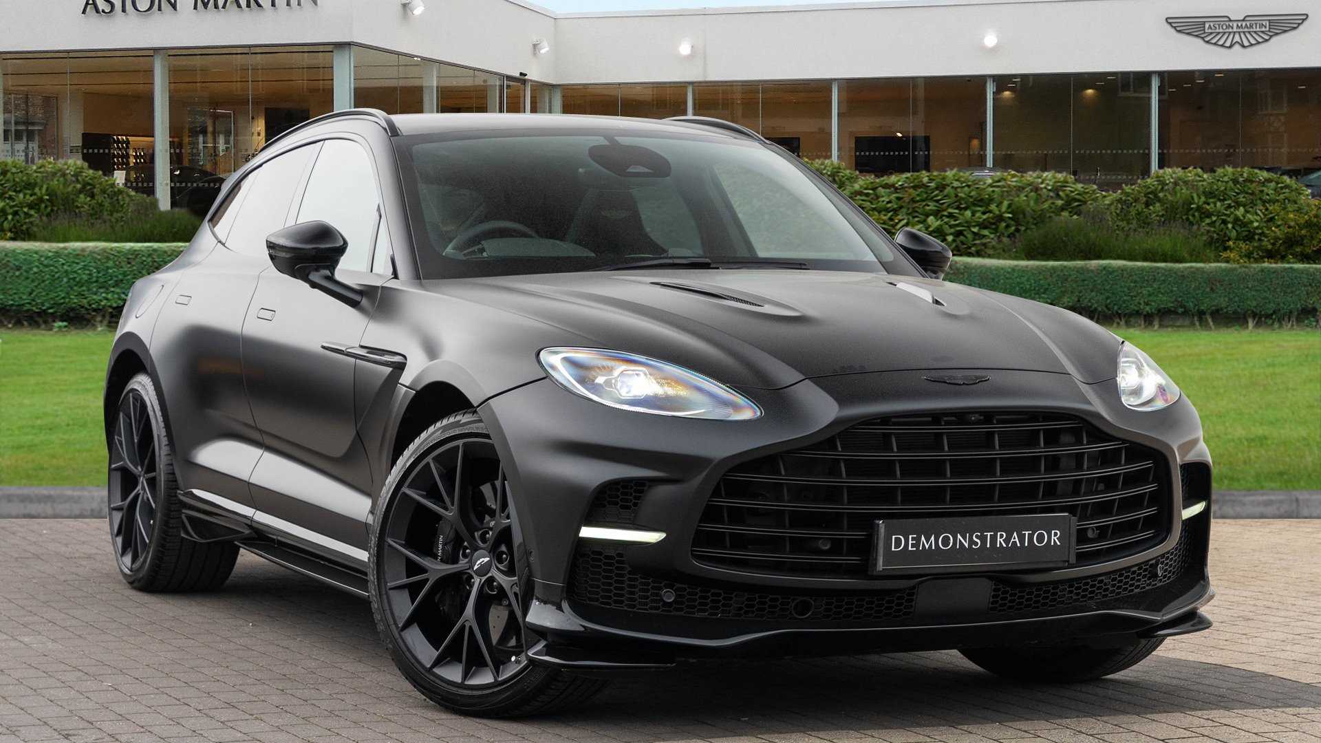 Main listing image - Aston Martin DBX