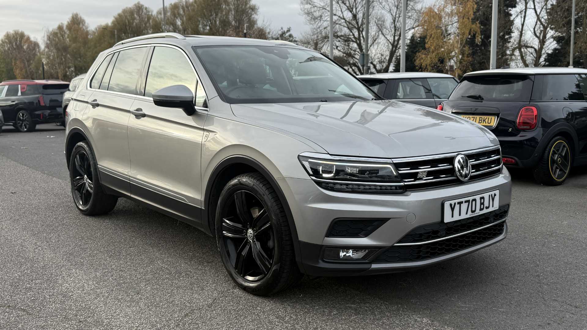 Main listing image - Volkswagen Tiguan