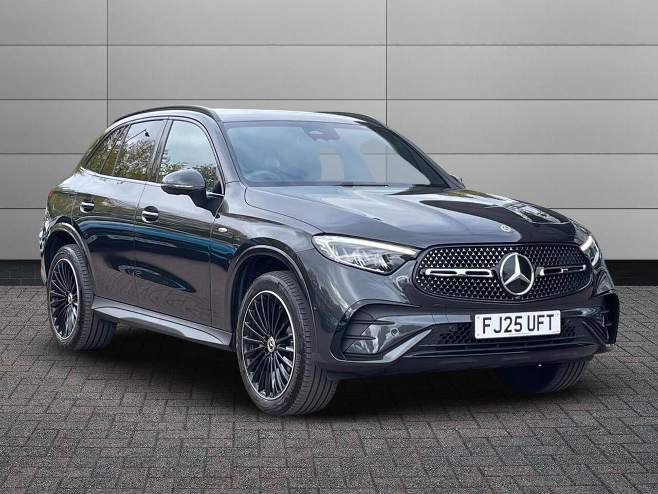 Main listing image - Mercedes-Benz GLC