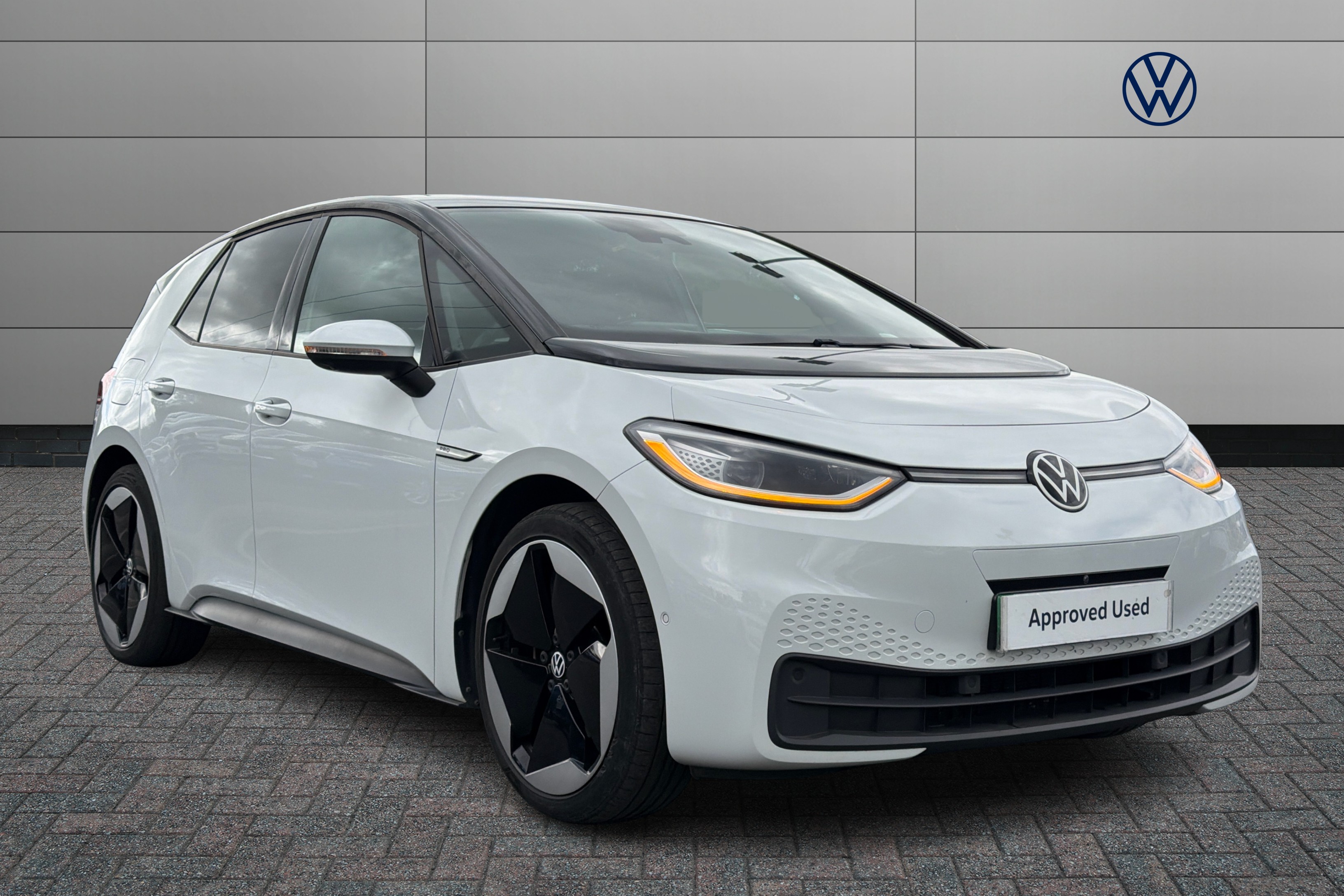 Main listing image - Volkswagen ID.3