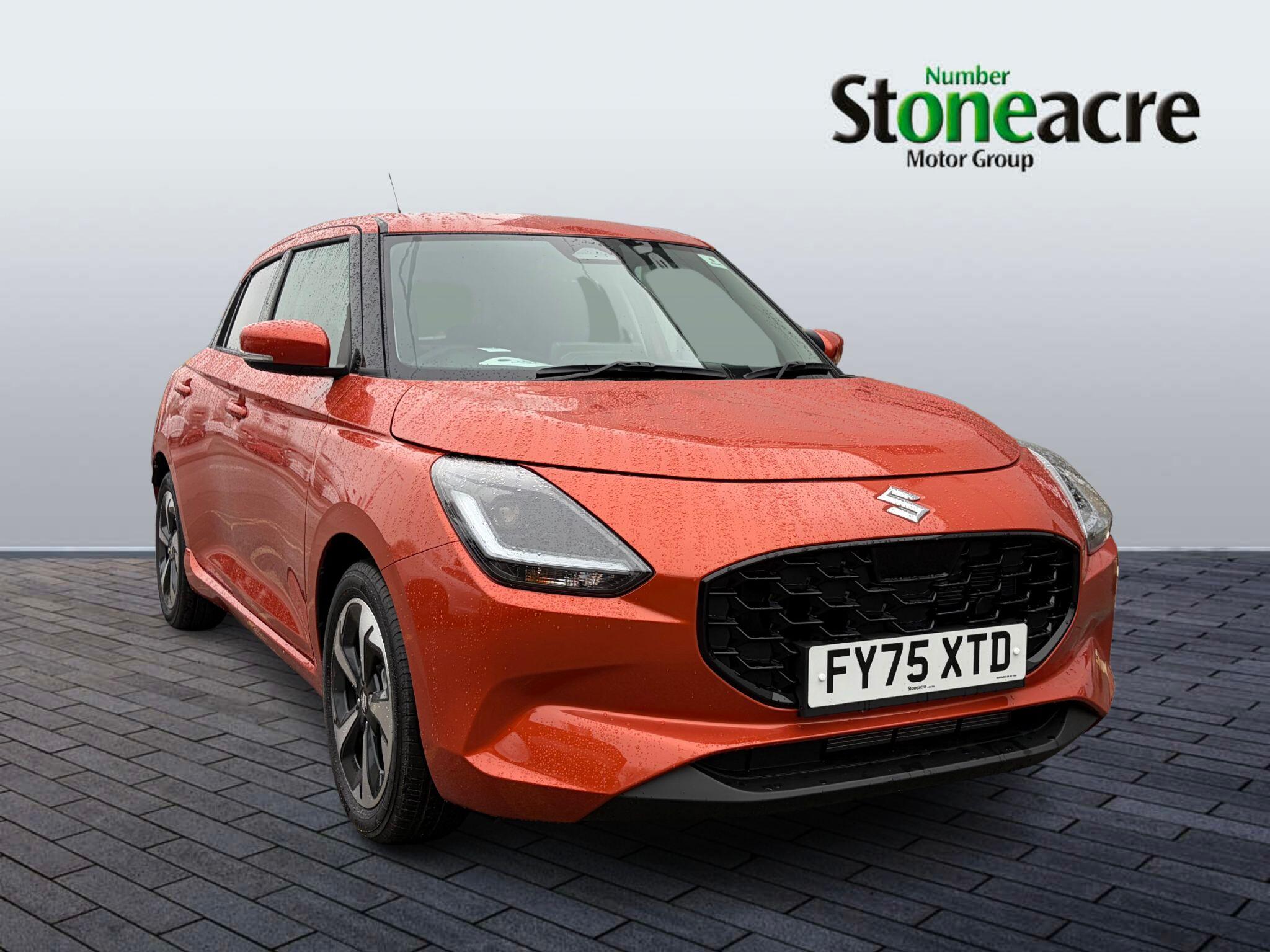 Main listing image - Suzuki Swift