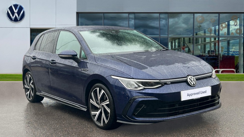 Main listing image - Volkswagen Golf