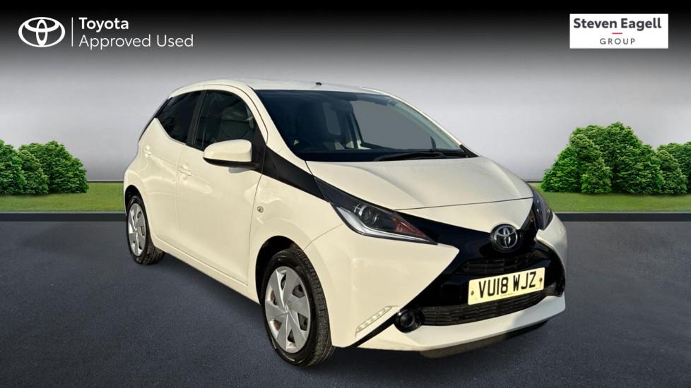 Main listing image - Toyota Aygo