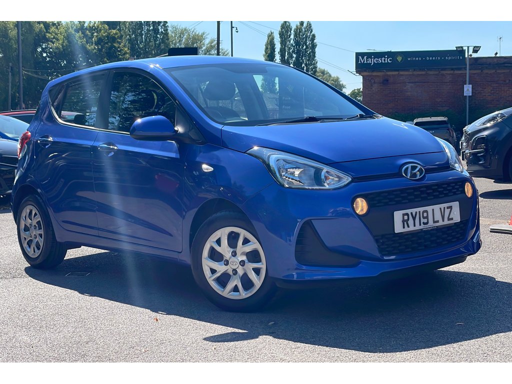 Main listing image - Hyundai i10