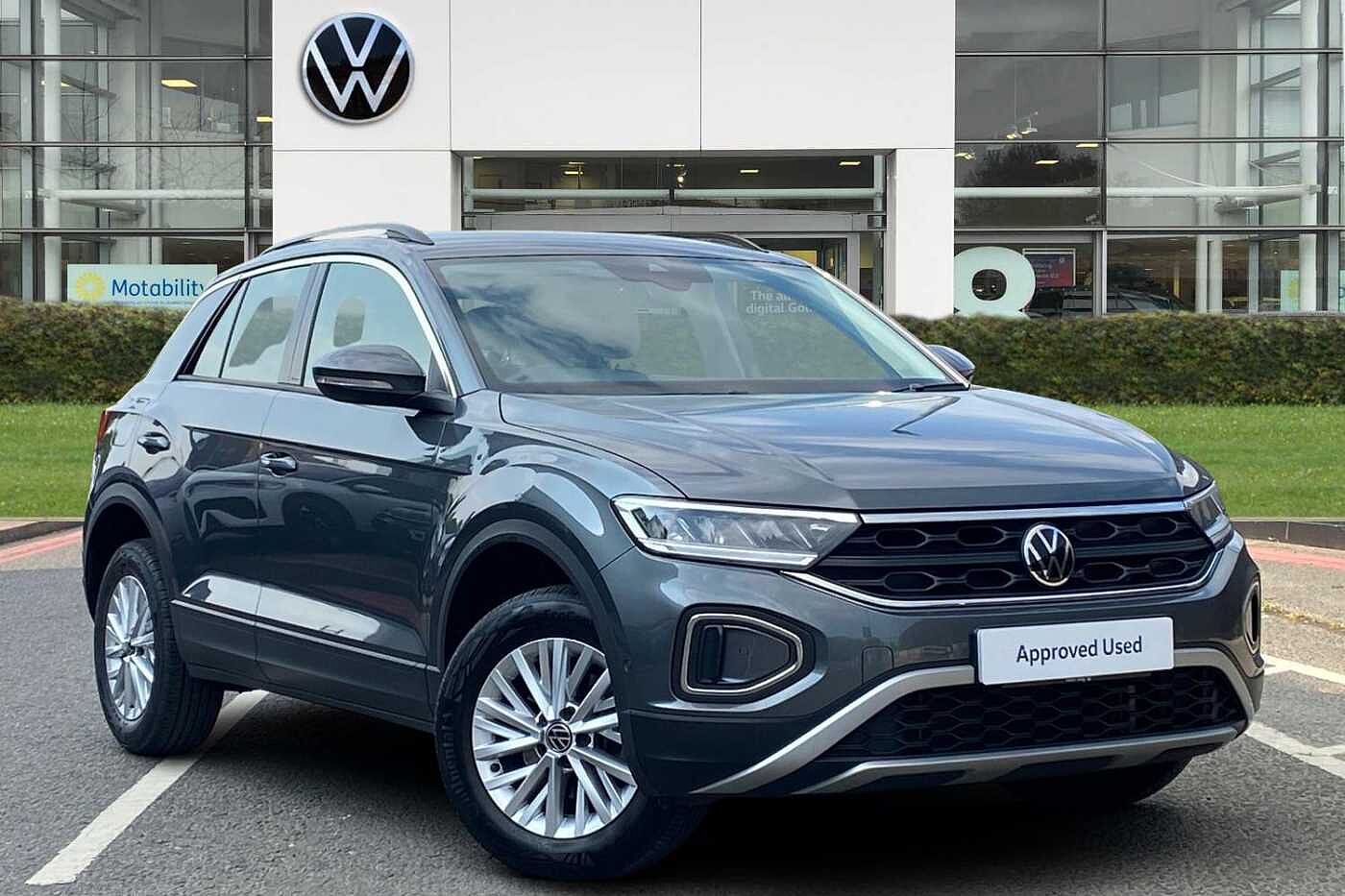 Main listing image - Volkswagen T-Roc