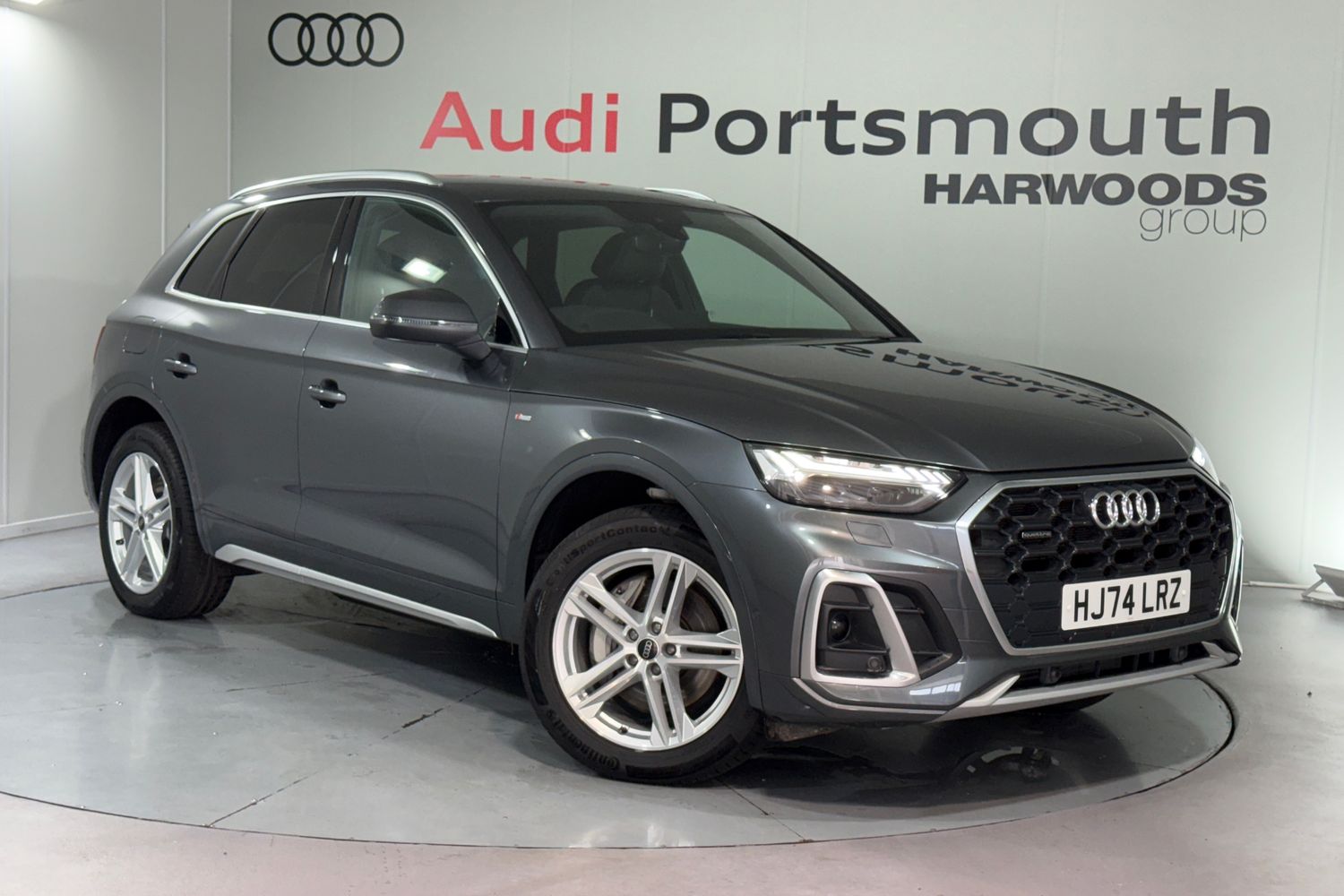 Main listing image - Audi Q5